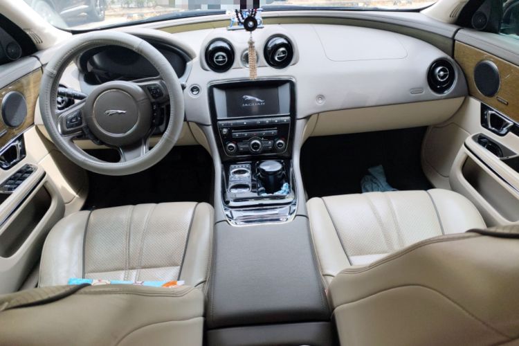 Used Jaguar XJ 2016 XJL 3.0 SC Four-Wheel Drive Panoramic Business Edition