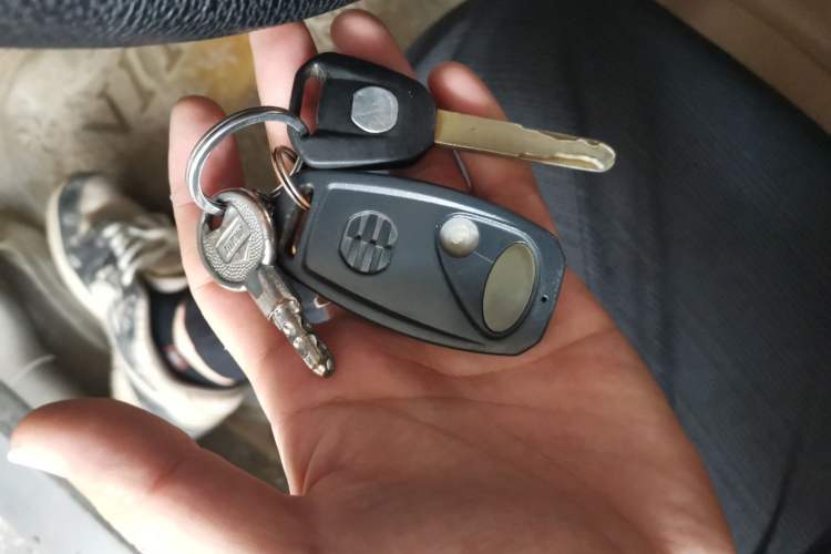 Used Everus S1 2012 1.3L Manual Comfort Edition Vehicle Key