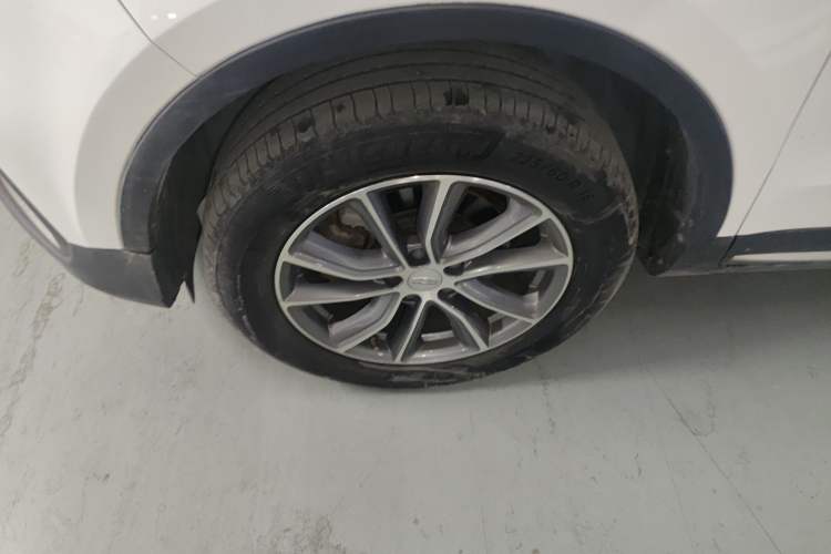 Used Geely Auto Emgrand X7 Sport 2020 1.8TD DCT Two-Wheel Drive Smart Connect 4G-Enabled Version