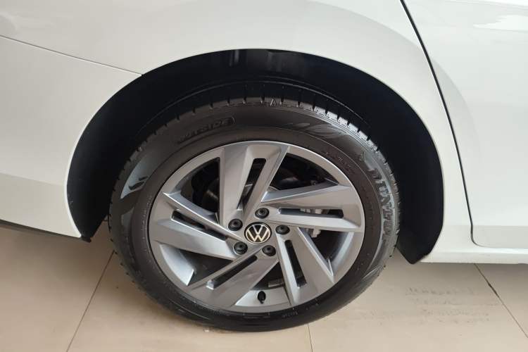 Used Volkswagen Lamando 2024 Lingdu L 200TSI DSG Trendy & Spicy Edition Exterior 5