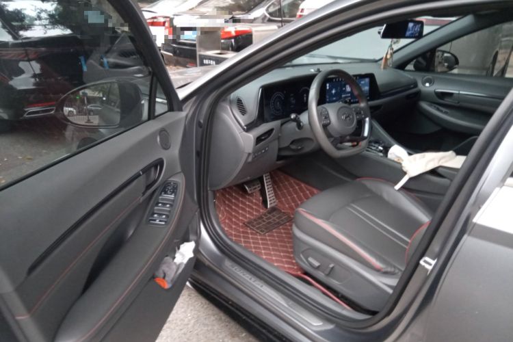 Used Hyundai Sonata 2022 380TGDi Automatic 20th Anniversary Edition Driver Seat