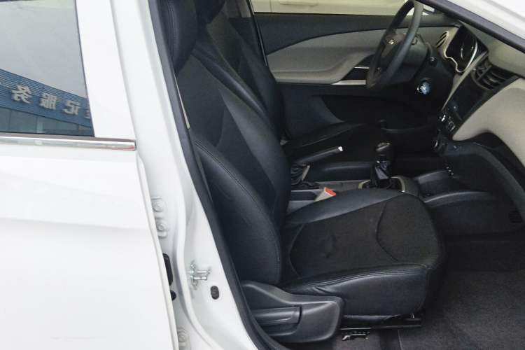 Used Chevrolet Sail 2015 Sail 3 1.5L Manual with Ideal Sunroof Edition