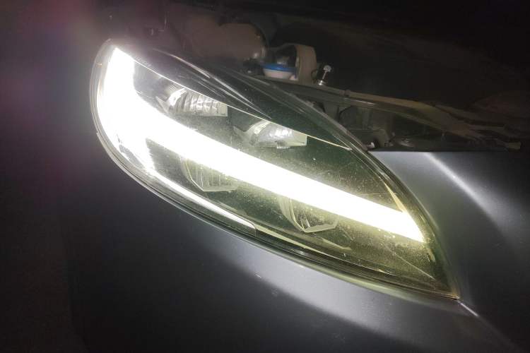 Used Volvo V40 2018 T3 Zhiyi Edition