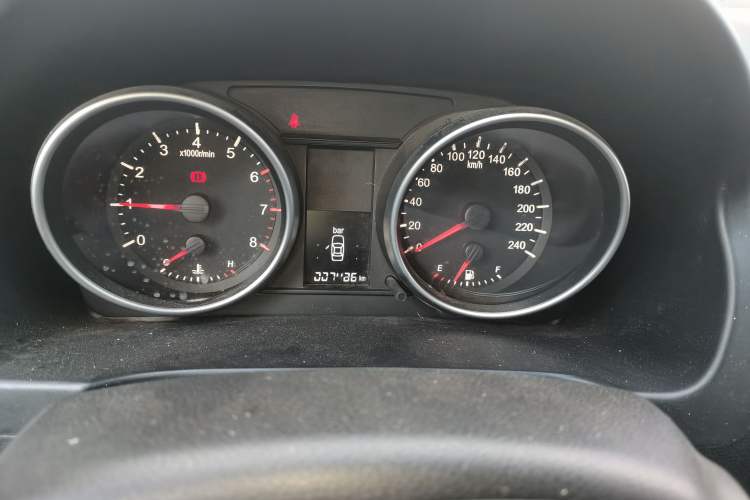 Used Haval H6 2011 2.0L Manual Two-Wheel Drive Elite Version