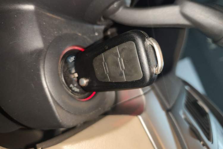 Used Roewe 350 2014 1.5L Automatic Xunda Edition