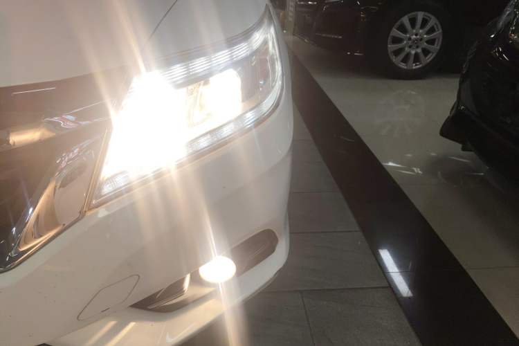 Used Honda Crider 2015 1.8L automatic comfort version Left Front Headlight