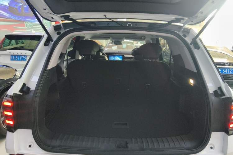 Used Ford Edge 2023 Ford Explorer L 2.0T EcoBoost Two-Wheel Drive 5-Seater Fashion Edition