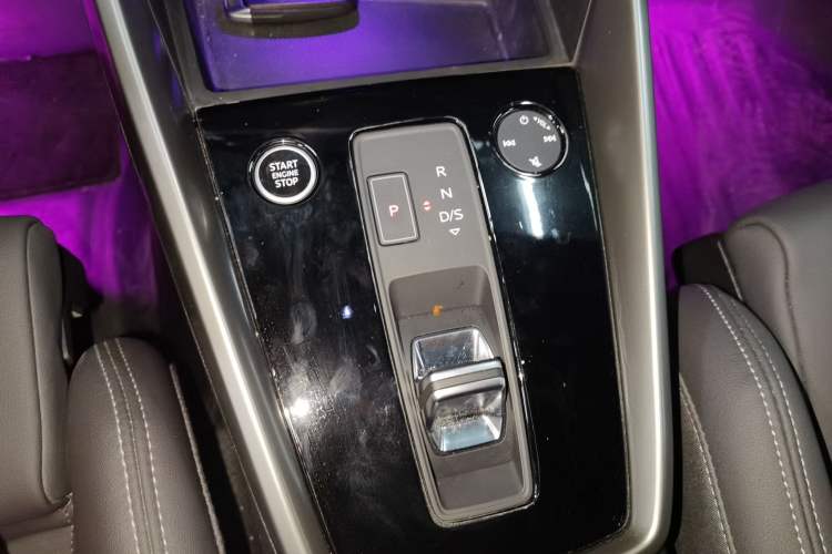 Used Audi A3 2024 Sportback 35 TFSI Fashionable Sports Model
