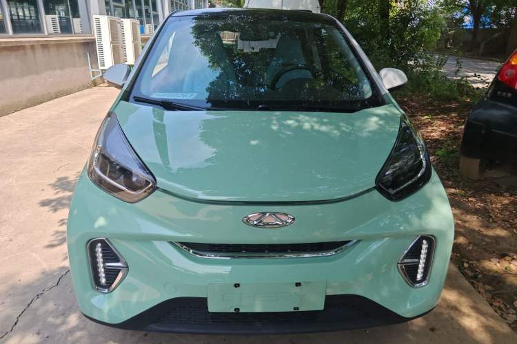 Used Chery New Energy Little Ant 2022 Sweet Pink Edition Half-Sugar Version Lithium Iron Phosphate 30 kW 301 km