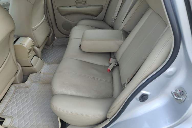 Used Nissan Sylphy 2012 Classic 1.6XE Automatic Comfort Edition