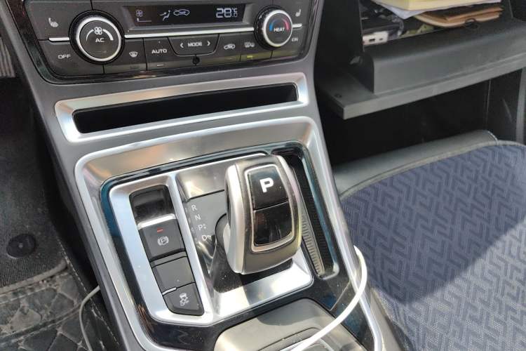 Used Geely Auto Emgrand New Energy 2019 EV500 Ambition Standard Range Edition Gear Lever