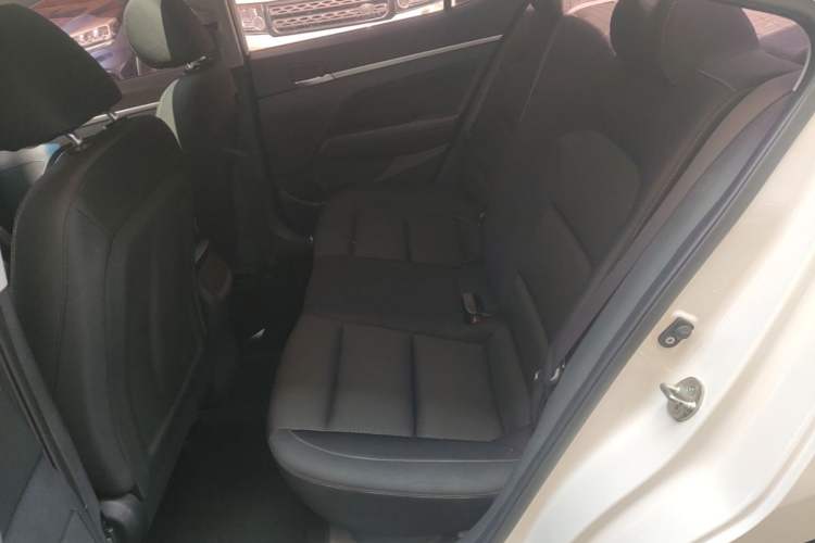 Used Hyundai Elantra (6th Generation / Lingdong) 2016 1.6L Automatic ZhiXuan – Elite Version