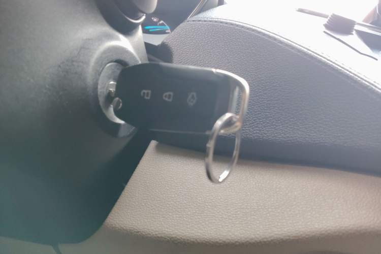 Used Ford Escort 2015 1.5L Automatic Fashion Model
