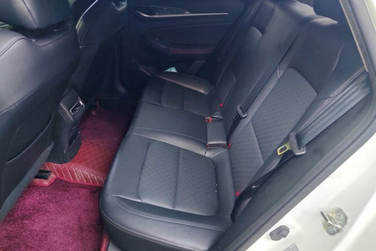 Used CHANGAN Eado 2020 PLUS Blue Whale NE 1.4T GDI DCT Prestige Model
