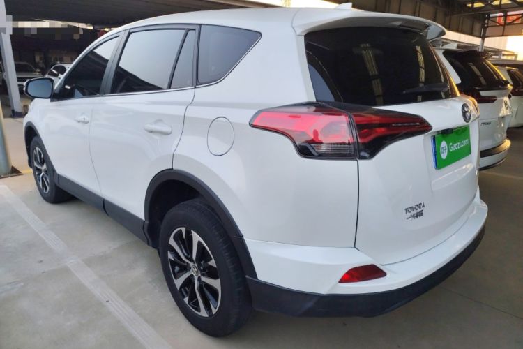 Used Toyota RAV4 2016 2.0L CVT Two-Wheel Drive Urban Edition China V Standard