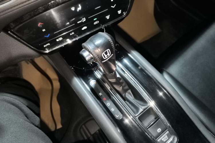 Used Honda Vezel 2019 220 TURBO CVT Elite Version China V Emission Standard