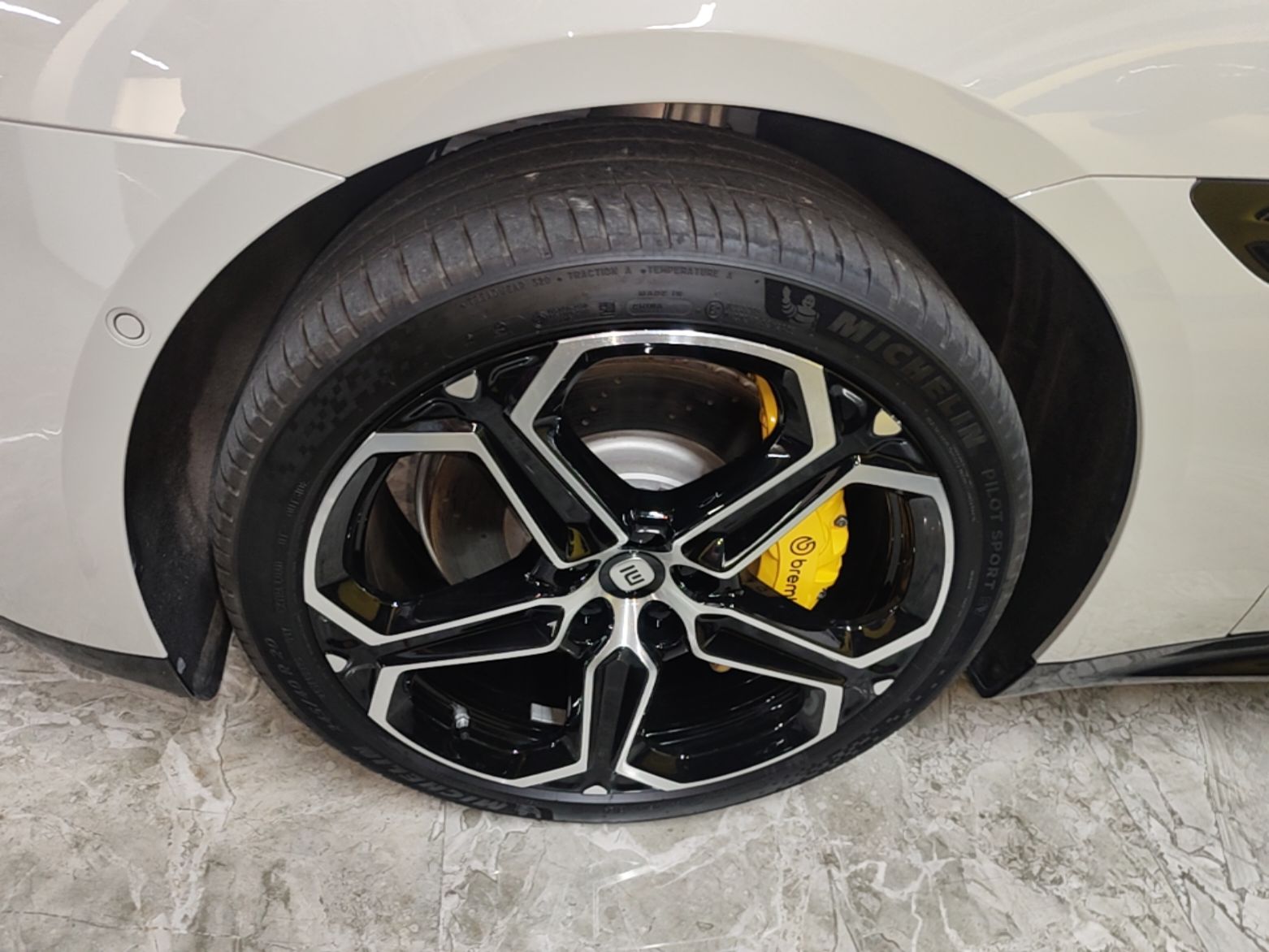 Xiaomi Auto SU7 2024 Four-Wheel Drive Ultra-Long Range Advanced Intelligent Driving Max Edition — снимка 10
