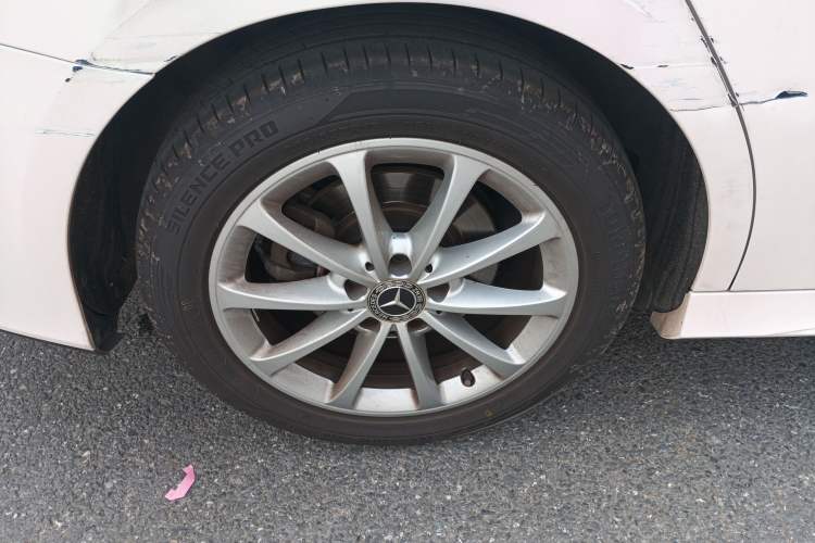 Used Mercedes-Benz A-Class 2021 A 200 L Sport Sedan Fashion Model
