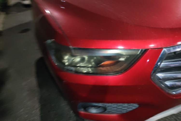 Used Haval H2 2018 Chuanxiang Edition 1.5T Dual-Clutch Two-Wheel Drive ZhiShang Model China V Standard