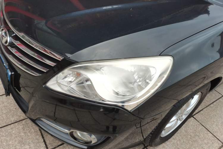 Used Hyundai Celesta 2015 1.6L Automatic Luxury Model
