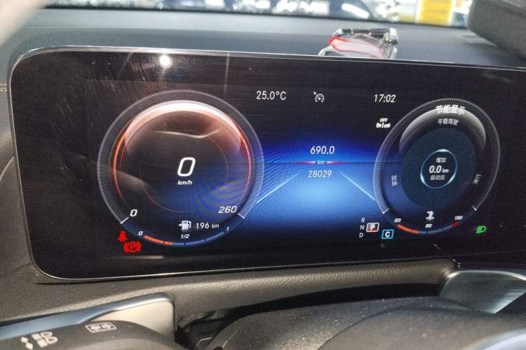 Used Mercedes-Benz GLB 2022 Second Facelift GLB 200 Dynamic Edition Instrument Cluster