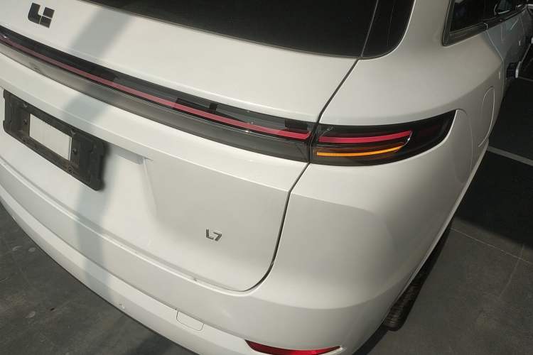 Used Li Auto L7 2025 Ultra Smart Refreshed Edition
