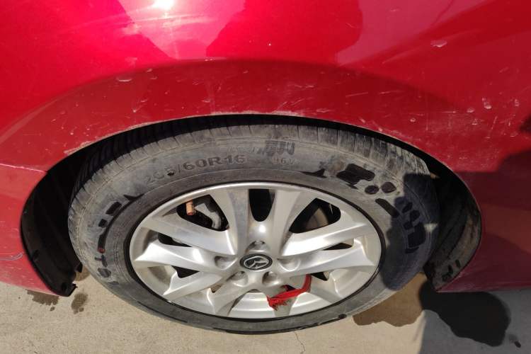 Used Mazda 3 Axela 2017 Sedan 1.5L Automatic Luxury Model Emission Standard China V
