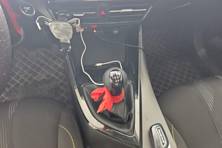 Used Roewe i5 2021 1.5L Manual Platinum Edition
