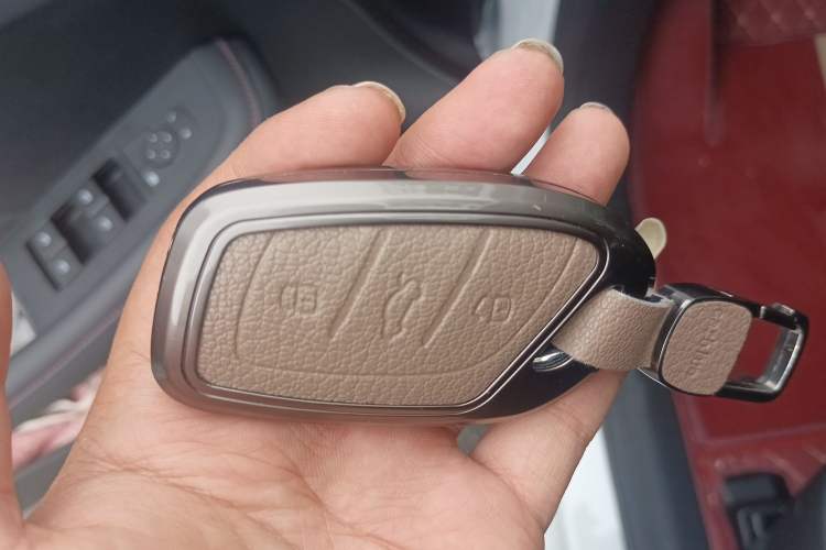 Used Roewe i5 2024 1.5L CVT Luxury Edition
