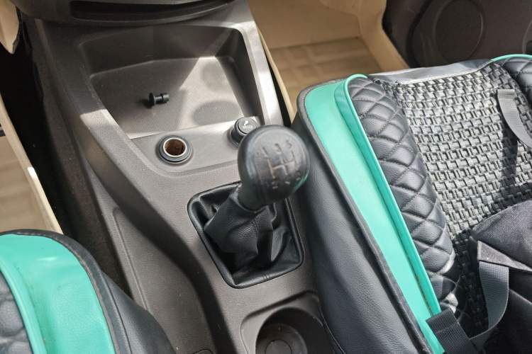 Used Wuling Hongguang 2015 1.2L S Base Model China IV