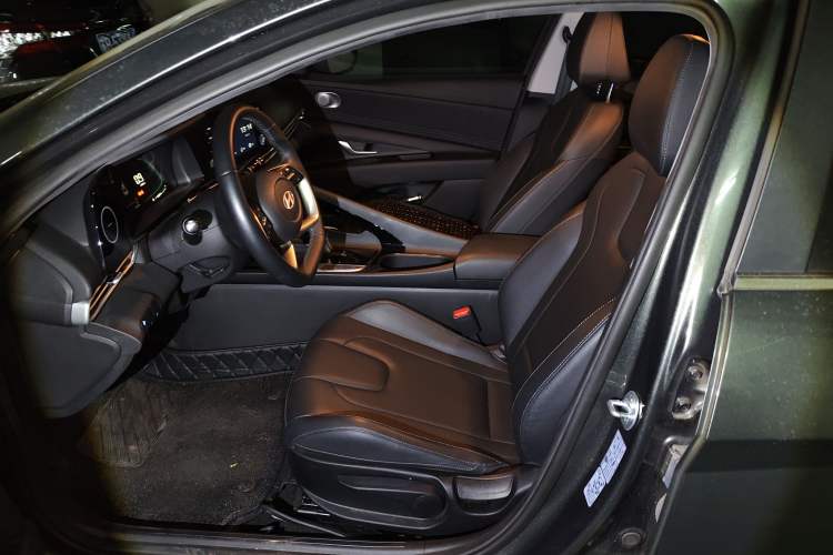 Used Hyundai Elantra 2023 1.5L CVT GLX Elite Edition