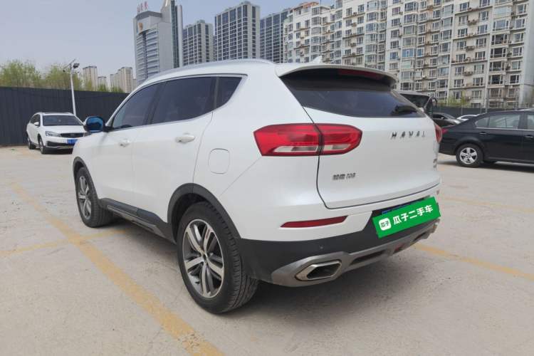 Used Haval H6 2017 Red Label 2.0T Automatic Two-Wheel Drive ZhiShang Model
