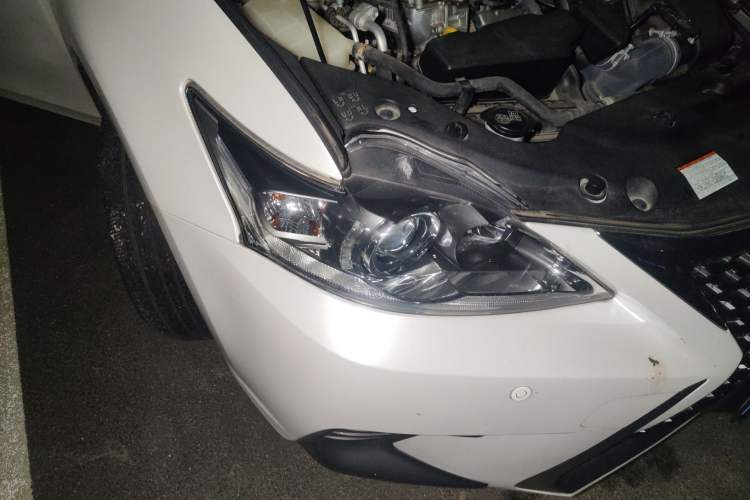 Used Lexus CT 2017 CT200h Elite Edition Monotone China VI Right Front Headlight