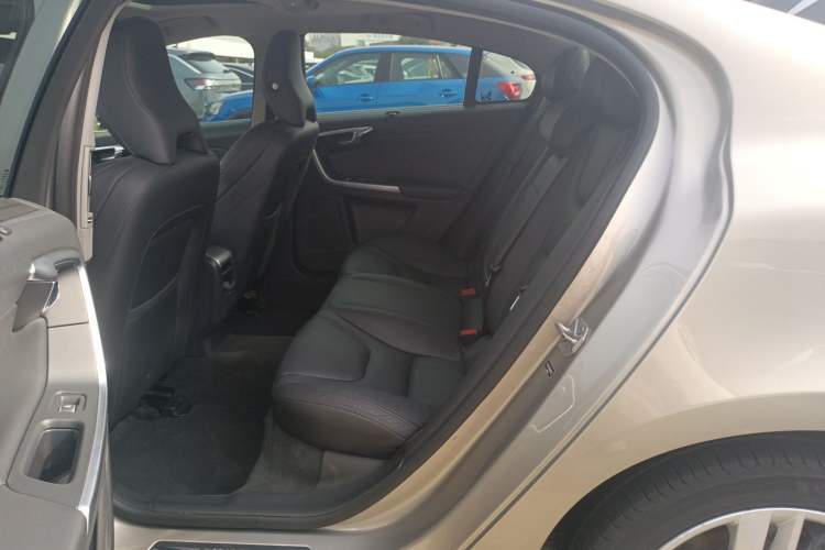 Used Volvo S60 2015 S60L T5 Intelligent Drive Edition
