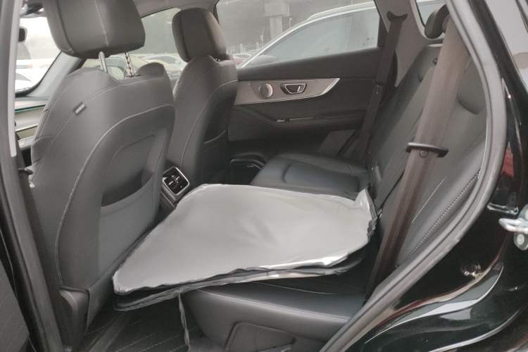 Used Chery Tiggo 8 PRO 2024 Champion Edition 290T Two-Wheel Drive Shining Version 5 Seats