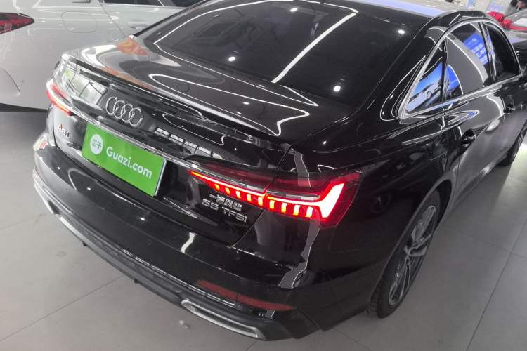 Used Audi A6L 2021 40 TFSI Luxury Dynamic Edition Rear Right 45 Deg