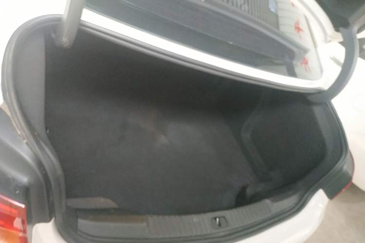 Used Buick Verano 2017 Sedan 15S Manual Entry-Level Model
