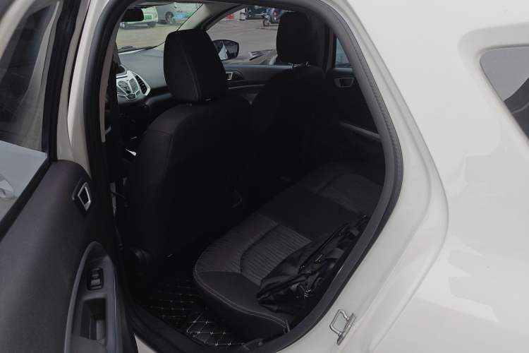 Used Ford EcoSport 2013 1.0L GTDi Manual Luxury Model
