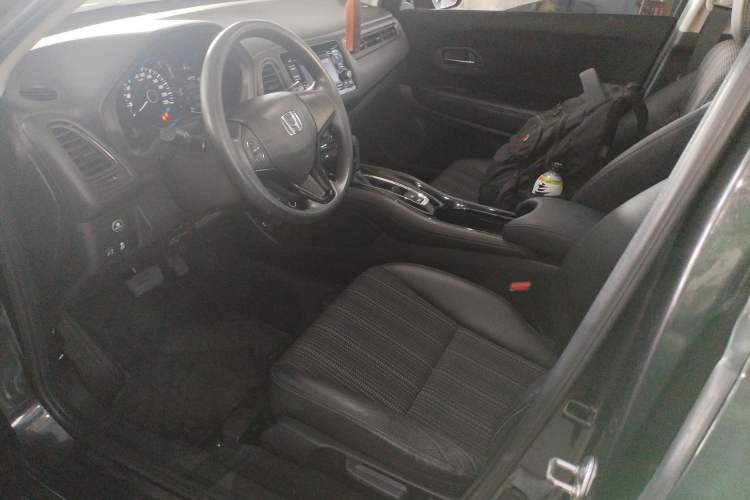 Used Honda Vezel 2016 1.8L CVT Front-Wheel Drive Pioneer Edition