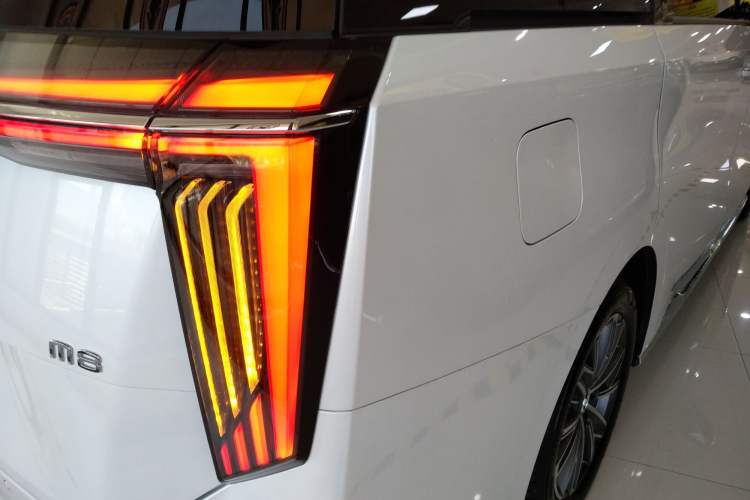 Used GAC Trumpchi M8 2024 Master Series 400T Prestige Edition Exterior 3