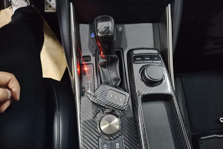 Used Lexus IS 2017 300 F SPORT Edition
