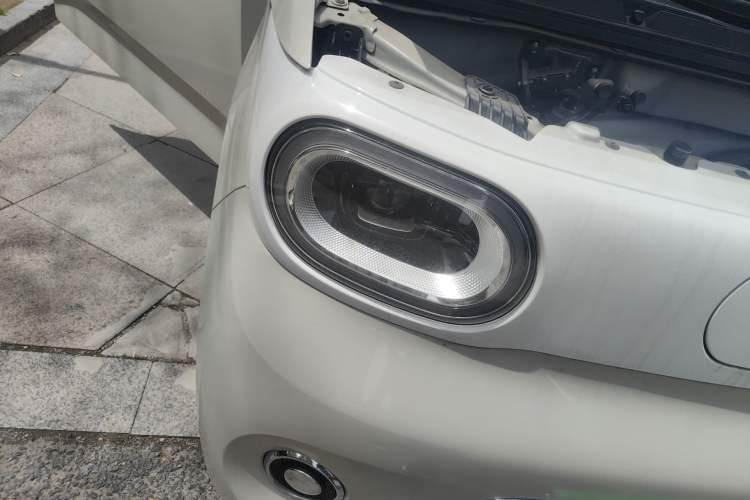 Used Wuling Hongguang MINIEV 2024 3rd Generation 215km Advanced Version
