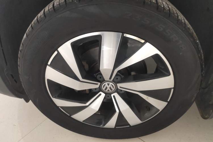 Used Volkswagen Tayron 2020 280TSI Two-Wheel Drive Luxury Connect Edition