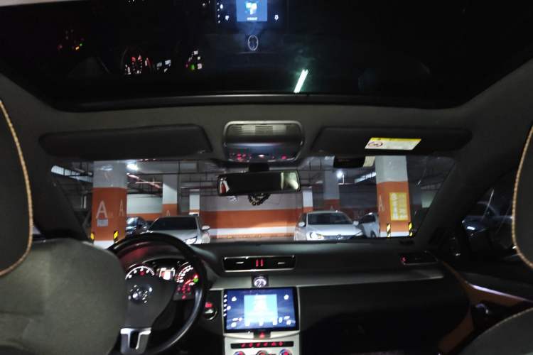 Used Volkswagen CC 2015 1.8TSI Luxury Model Headliner