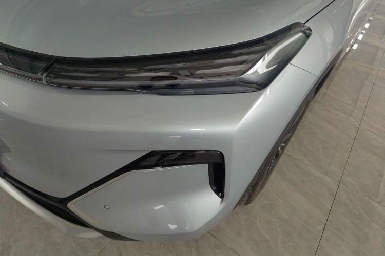 Used Geely Galaxy Xingjian 7 EM-i 2025 120km Flagship Edition
