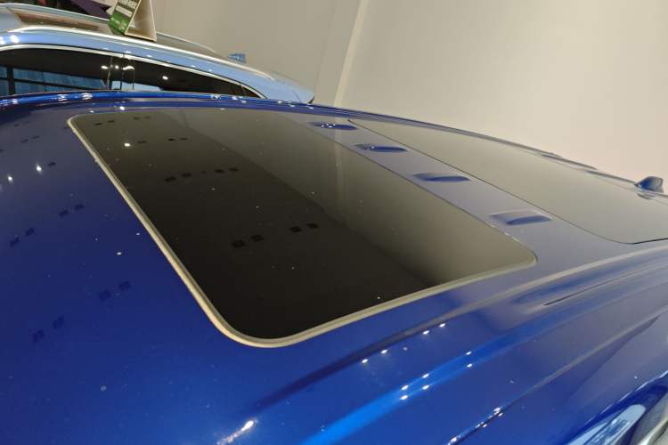 Used Buick GL8 New Energy 2024 Lu Zun Luxury Edition 6-Seater
