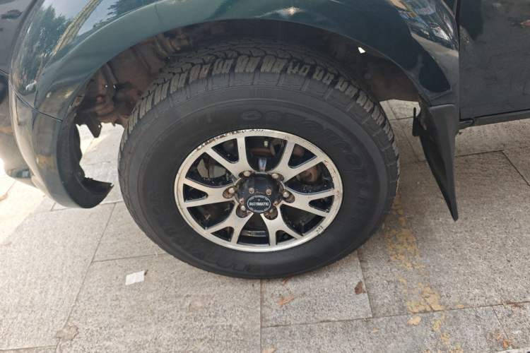 Used Dongfeng Ruichi 2017 2.4L Gasoline 4x4 Standard Version ZG24
