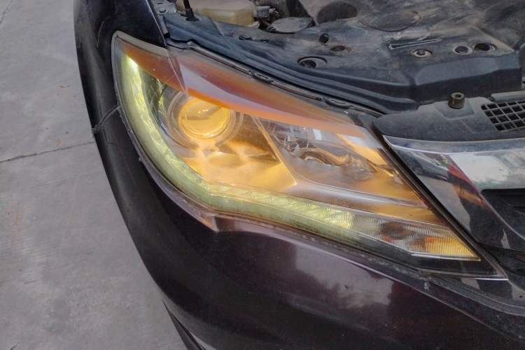 Used BYD S7 2016 1.5T Manual Luxury Edition Right Front Headlight