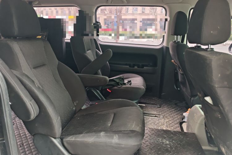 Used JAC Refine M4 2016 2.0L Manual Luxury Version