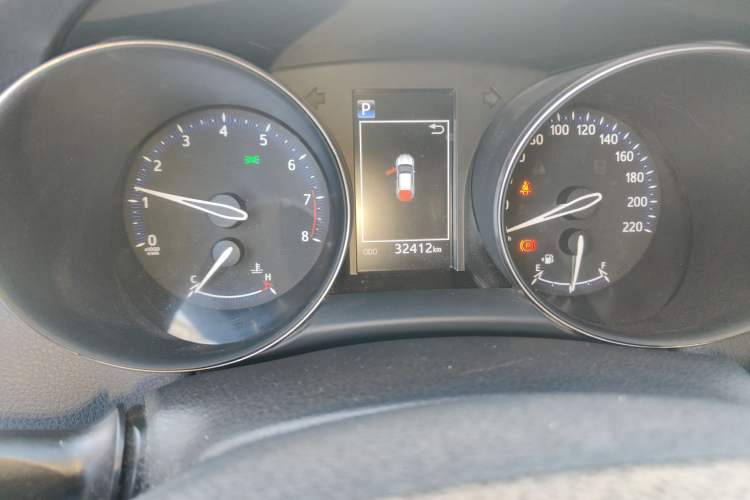 Used Toyota IZOA 2020 2.0L Yi Xiang CARE